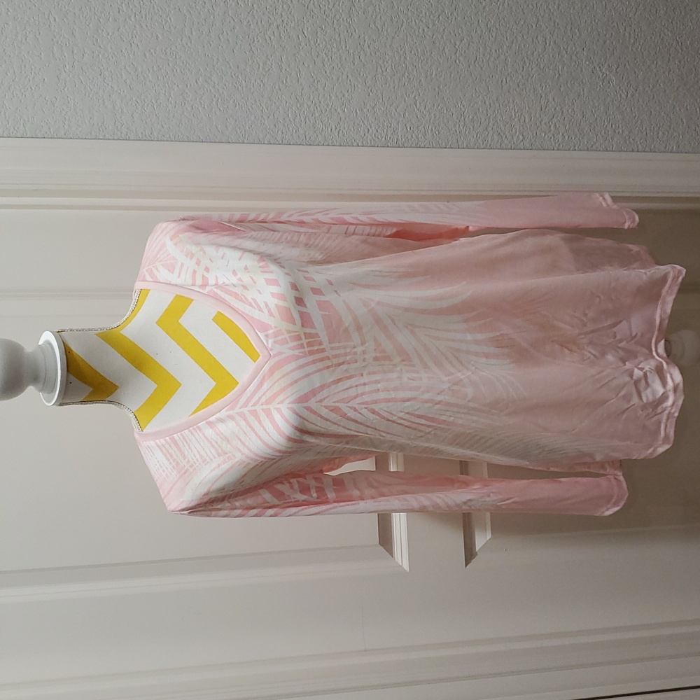Women's Tropical print long sleeve, V-Neck top,Pink and White, Size X-Large